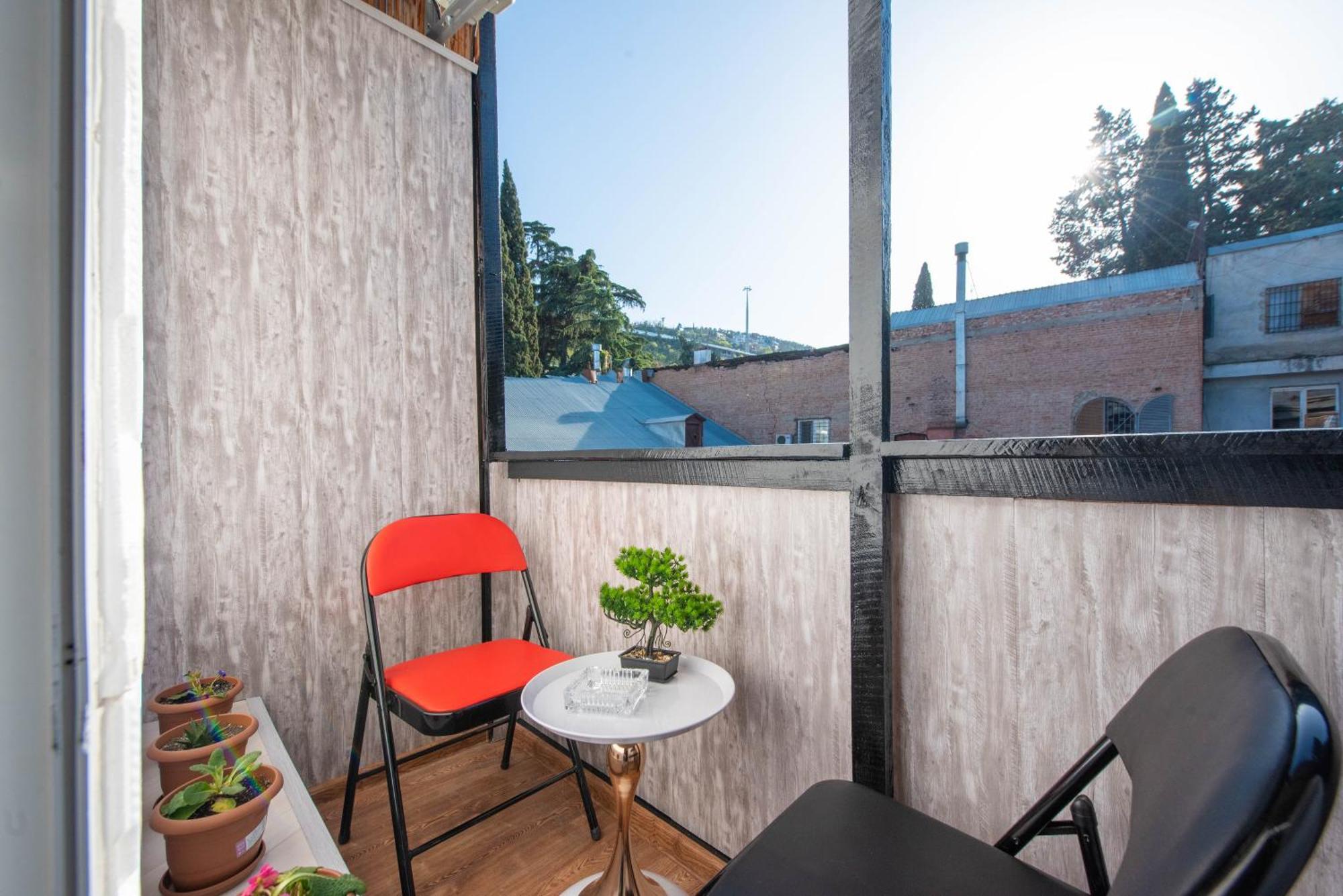 Apartment In Old Tbilisi Eksteriør bilde